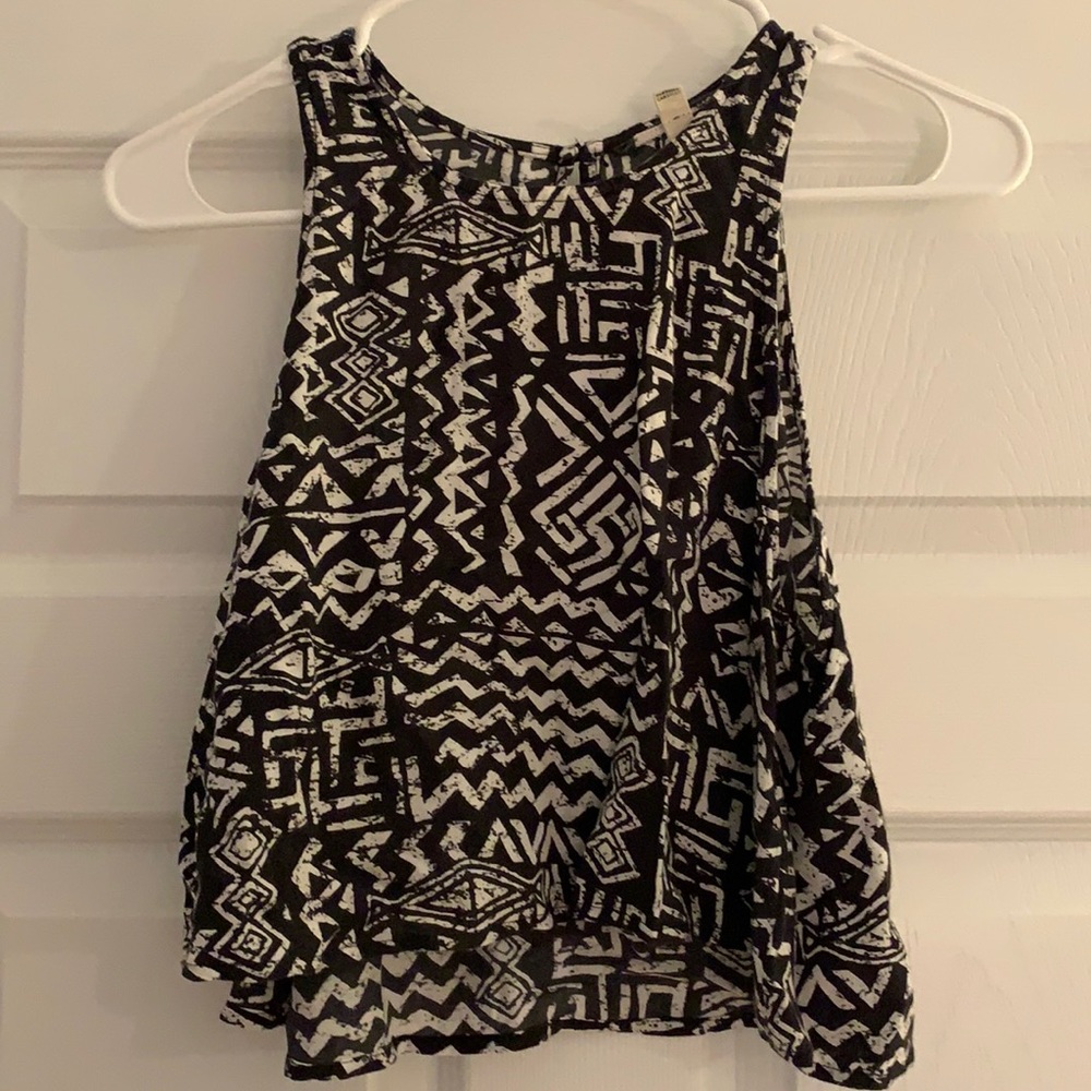 Billabong Art Deco B&W Tank